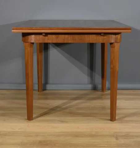 Table à rallonges Scandinave en Teck – 1960