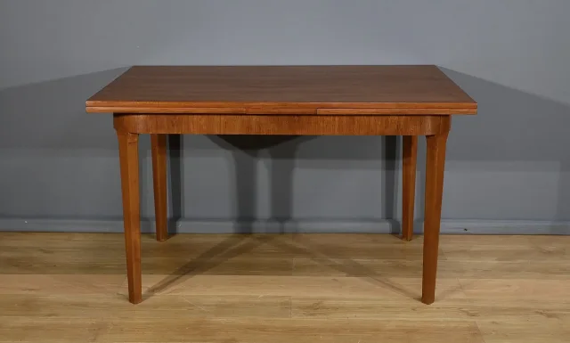 Table à rallonges Scandinave en Teck – 1960