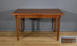 SCANDINAVIAN EXTENDING TABLE