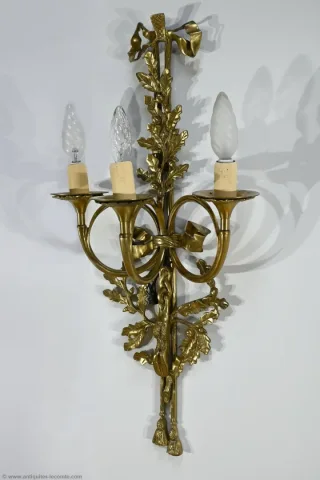 BRONZE WALL LIGHTS