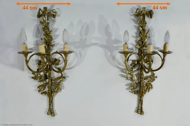 BRONZE WALL LIGHTS