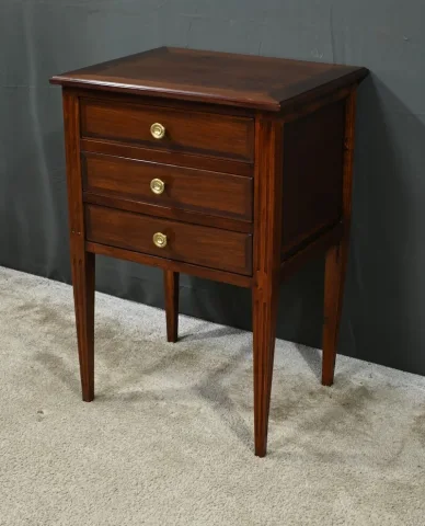 LOUIS XVI PERIOD CHEST OF DRAWERS