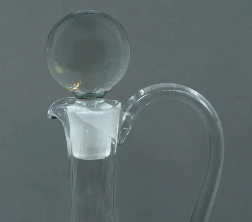 Carafe à Décanter en Verre Fin – 1ère Partie XXe