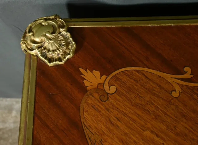 Table de Jeux en Acajou, style Transition Louis XV/Louis XVI – Fin XIXe