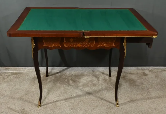 Table de Jeux en Acajou, style Transition Louis XV/Louis XVI – Fin XIXe