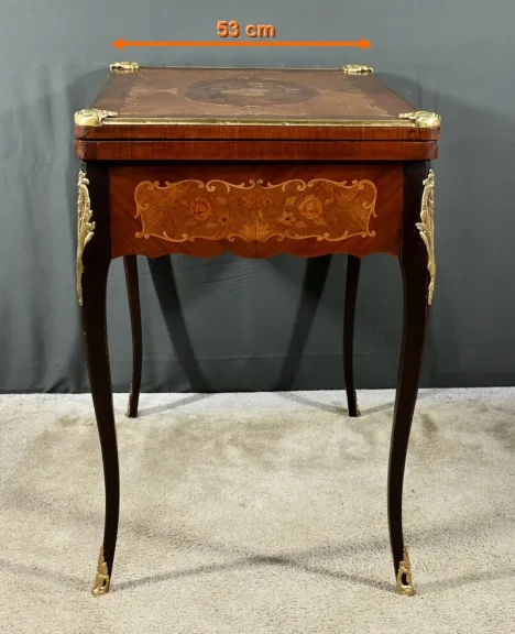 Table de Jeux en Acajou, style Transition Louis XV/Louis XVI – Fin XIXe
