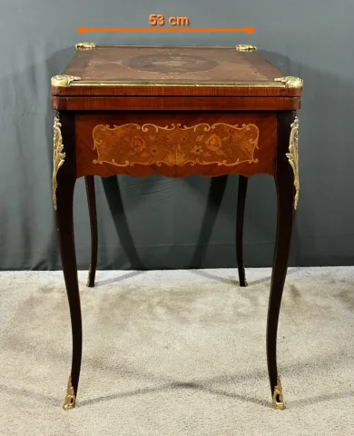 Table de Jeux en Acajou, style Transition Louis XV/Louis XVI – Fin XIXe