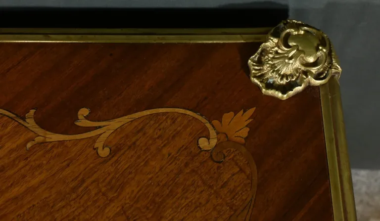 Table de Jeux en Acajou, style Transition Louis XV/Louis XVI – Fin XIXe