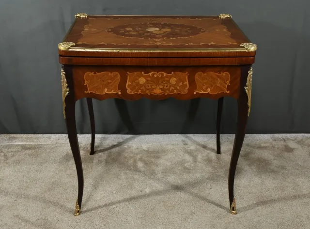 Table de Jeux en Acajou, style Transition Louis XV/Louis XVI – Fin XIXe