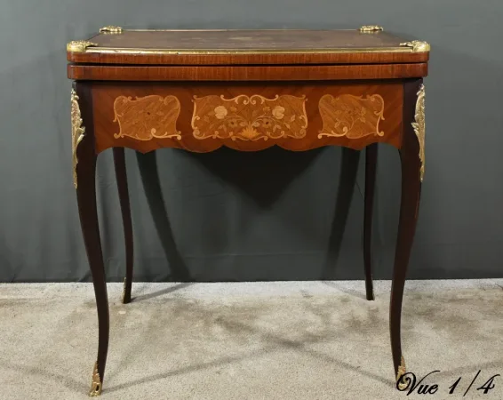 Table de Jeux en Acajou, style Transition Louis XV/Louis XVI – Fin XIXe