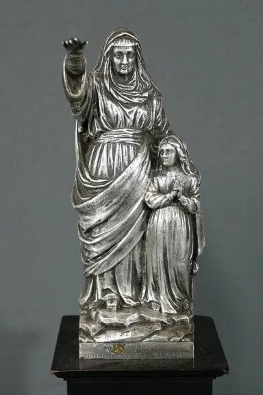 Statuette « Sainte Anne et la Vierge » en Métal argenté, par Guillonneau – Fin XIXe