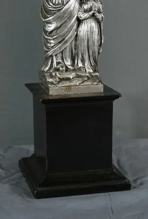 Statuette « Sainte Anne et la Vierge » en Métal argenté, par Guillonneau – Fin XIXe