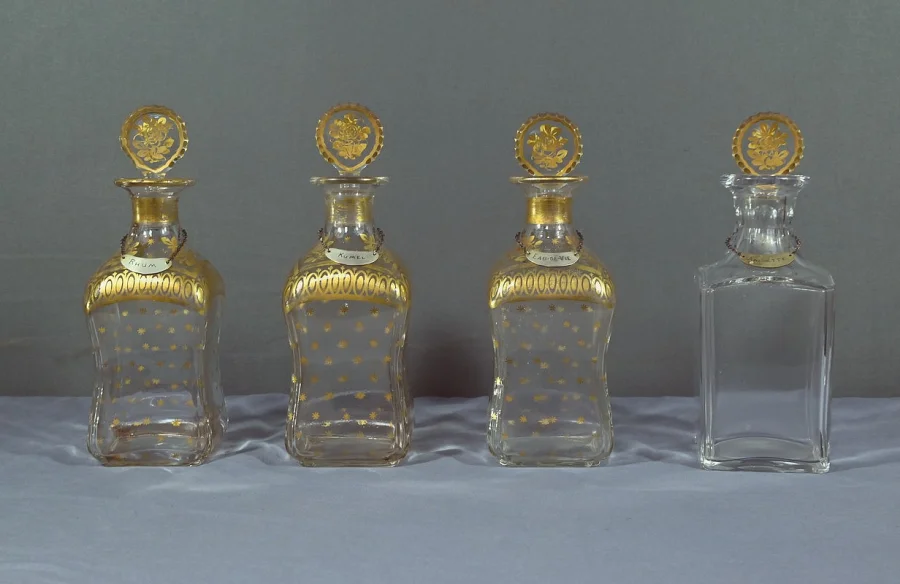NAPOLEON III PERIOD DECANTER BOX