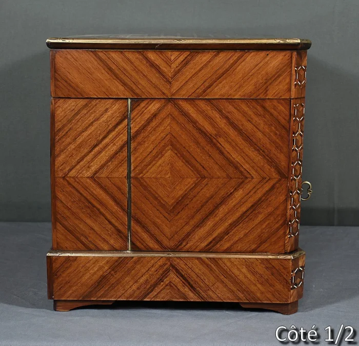 NAPOLEON III PERIOD DECANTER BOX