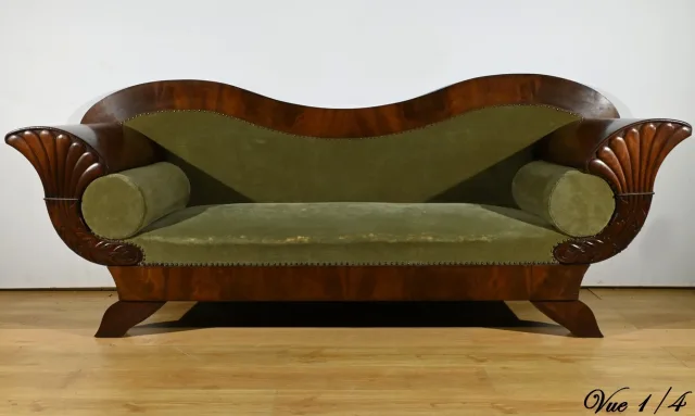 Canapé en Ronce d’Acajou, style Biedermeier – Fin XIXe