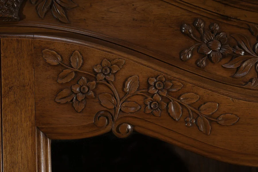 BOEKENKAST IN LOUIS XV-STIJL