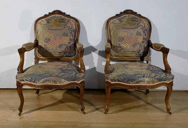 SALA DE ESTAR ESTILO LUIS XV