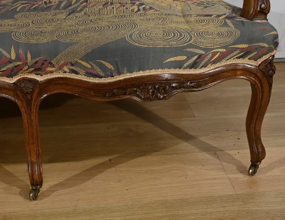 WOHNZIMMER-GRUPPE IM LOUIS XV-STIL