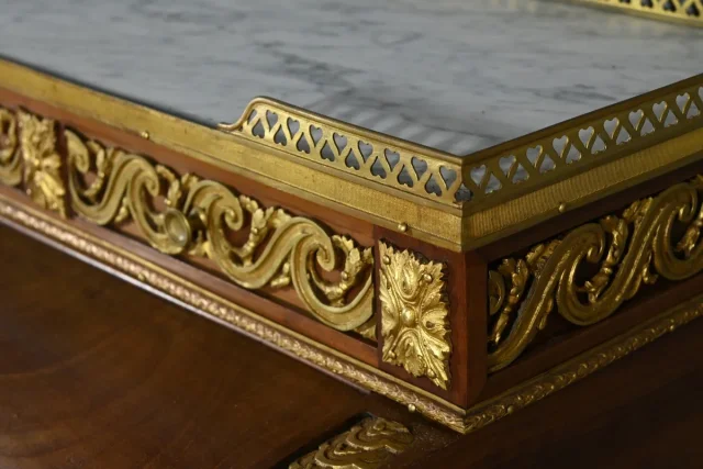 ЦИЛИНДРОВЫЙ СТОЛ В СТИЛЕ ЛЮДОВИКА XVI