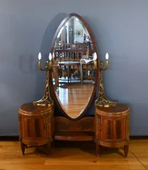 ART DECO PERIOD DRESSING TABLE