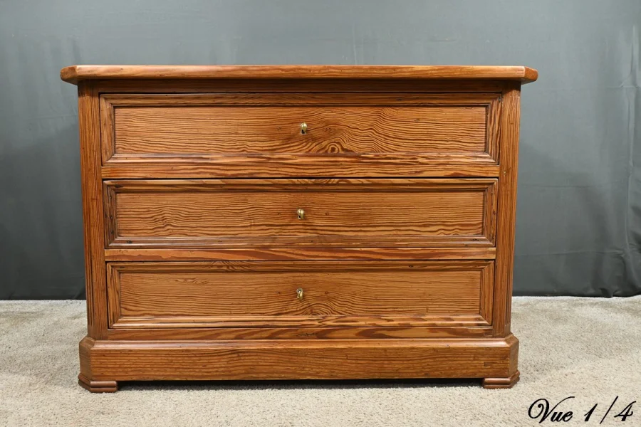 Petite Commode en Pitchpin – 1930