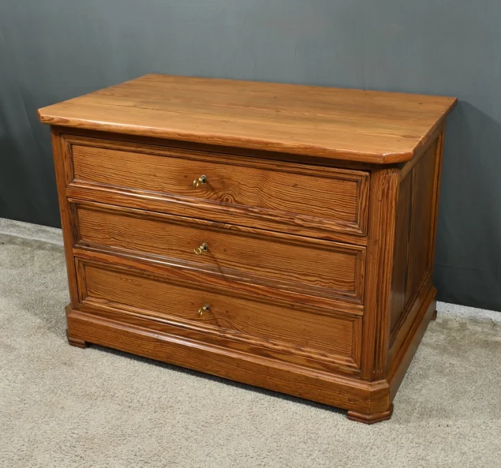 Petite Commode en Pitchpin – 1930