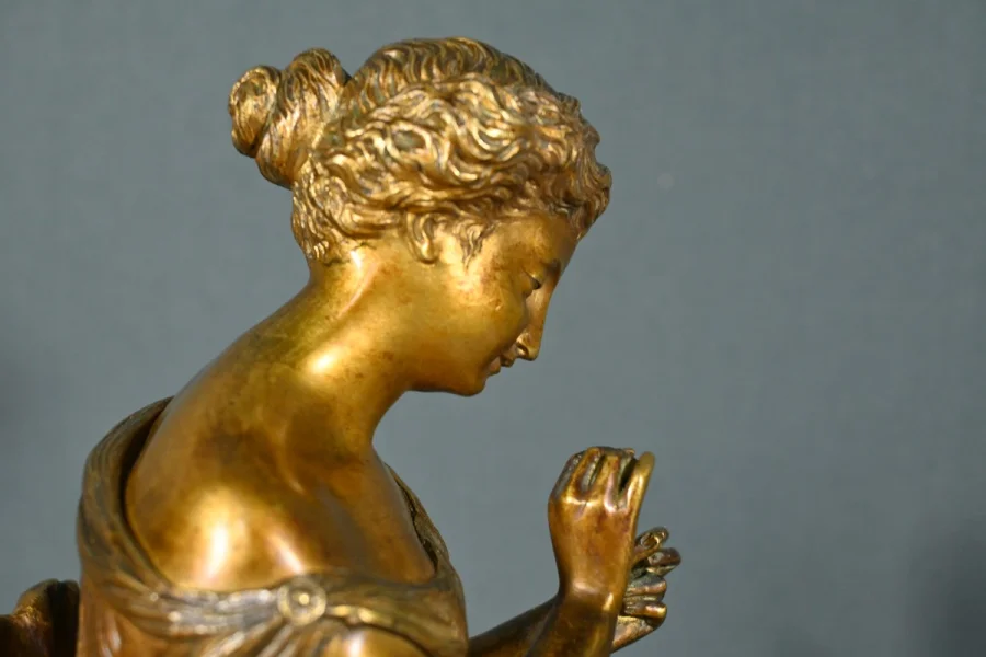 ESTATUILLA DE BRONCE