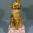 Bronze à Patine Dorée « La Couture » – Début XXe