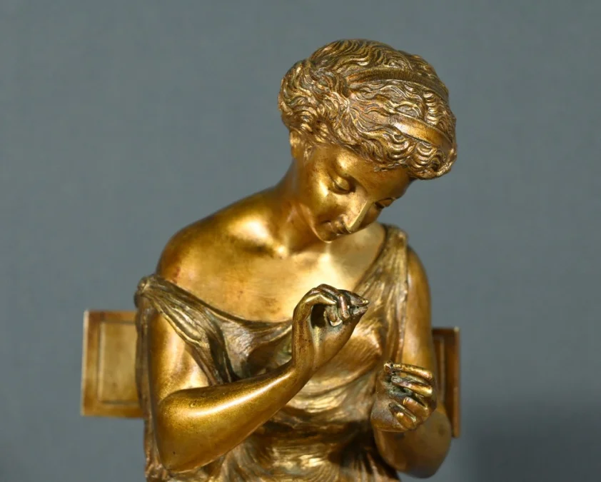 ESTATUILLA DE BRONCE
