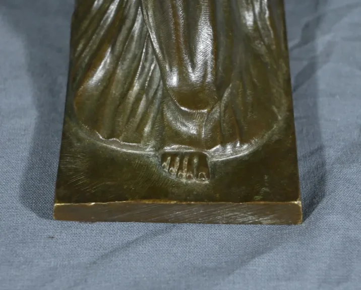 BRONZE INSPIRIERT VON S. ZELIKSON