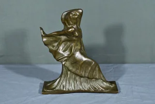 BRONZE INSPIRED BY S. ZELIKSON