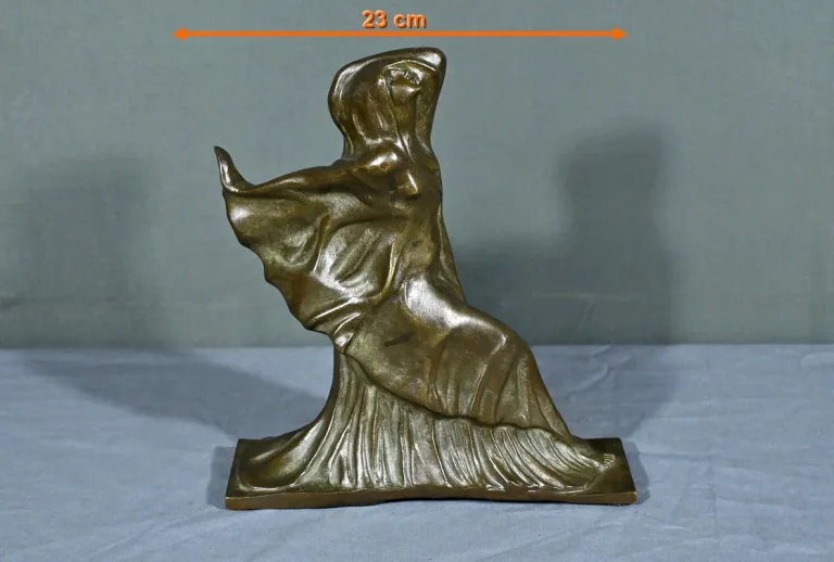 BRONZE INSPIRIERT VON S. ZELIKSON