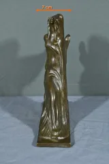 BRONZO ISPIRATO A S. ZELIKSON
