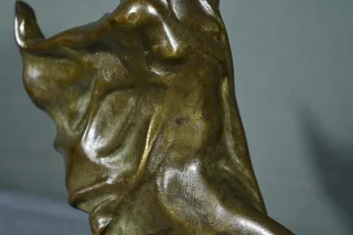 BRONZO ISPIRATO A S. ZELIKSON