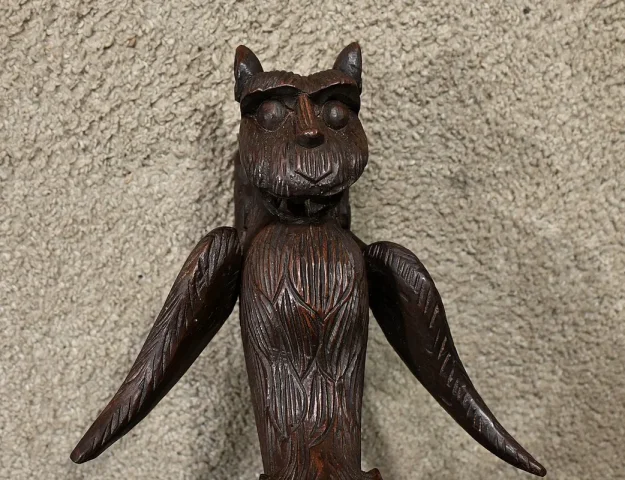 Guéridon Anglo-indien en Bois Exotique – Fin XIXe