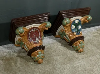 PAIR OF BAROQUE STYLE WALL SHELVES