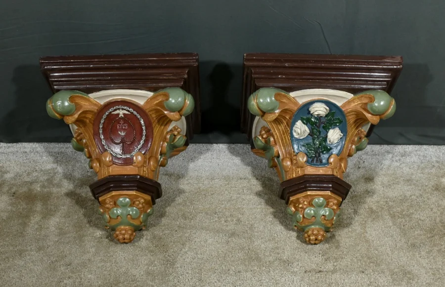 PAIR OF BAROQUE STYLE WALL SHELVES