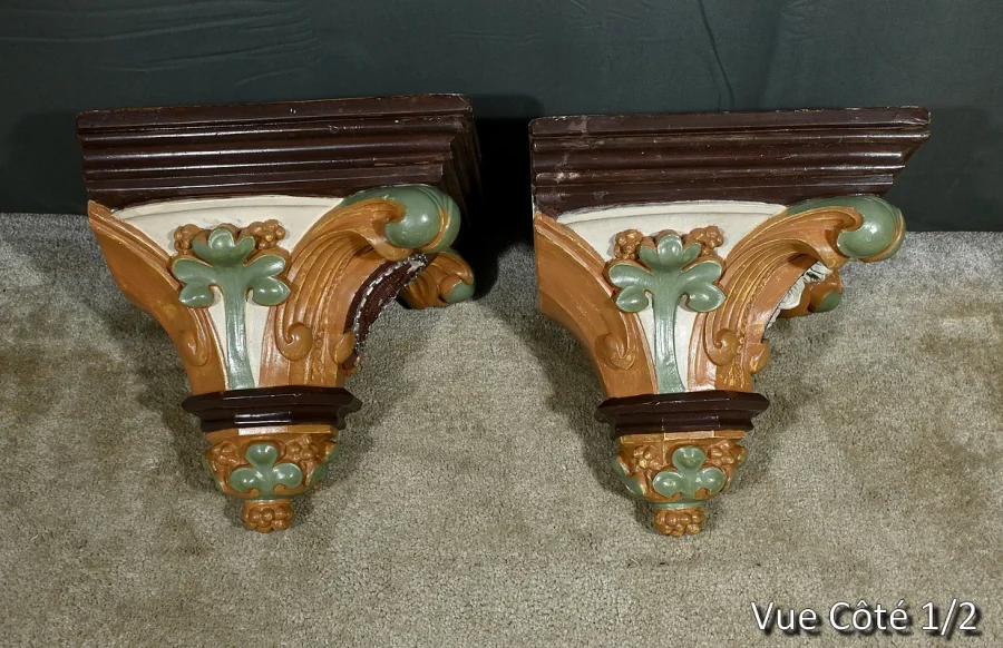PAIR OF BAROQUE STYLE WALL SHELVES