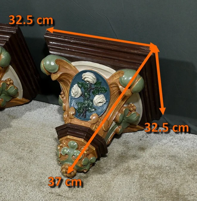 PAIR OF BAROQUE STYLE WALL SHELVES