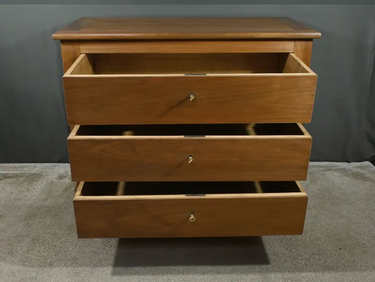 Commode en Noyer, style Restauration – Fin XIXe