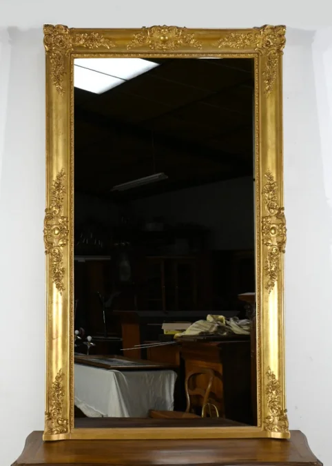 Important Miroir Doré à la Feuille, style Louis XIV – Milieu XIXe
