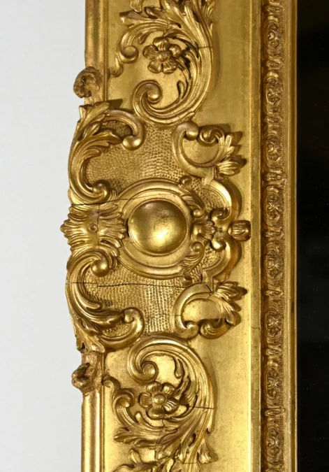 Important Miroir Doré à la Feuille, style Louis XIV – Milieu XIXe