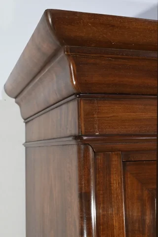 FRENCH RESTAURATION PERIOD BOOKCASE