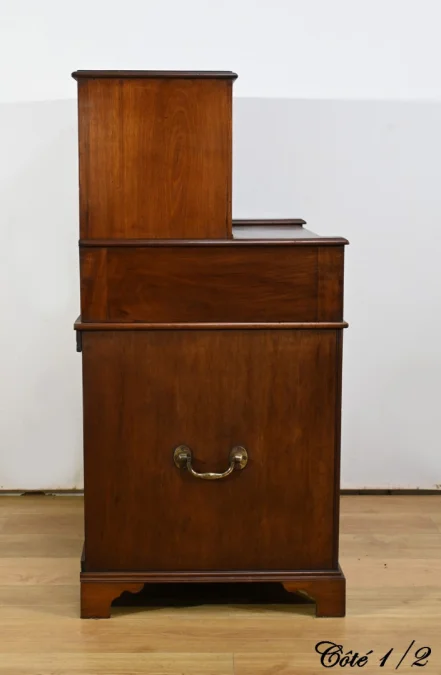 VIKTORIANISCHES BÜRO