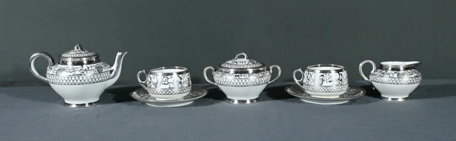 LIMOGES PORSELEINEN THEESERVICE