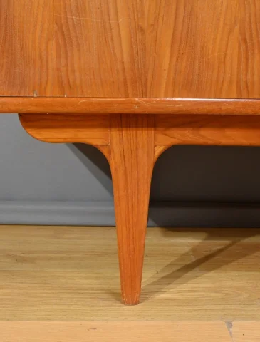 Buffet Scandinave en Teck Blond – 1970