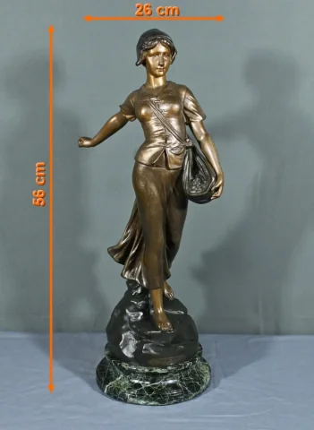 SPELTER BEELDJE gesigneerd A. de RANIERI
