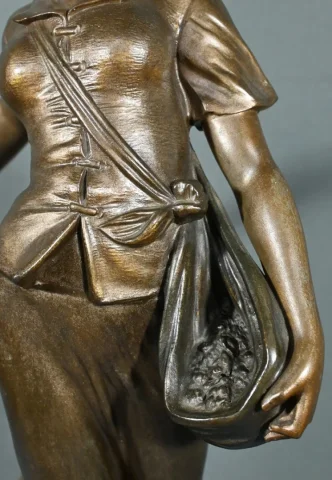 SPELTER BEELDJE gesigneerd A. de RANIERI