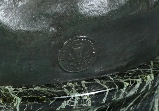 SPELTER BEELDJE gesigneerd A. de RANIERI