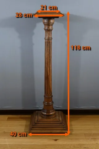 ルイ16世スタイルのスタンド